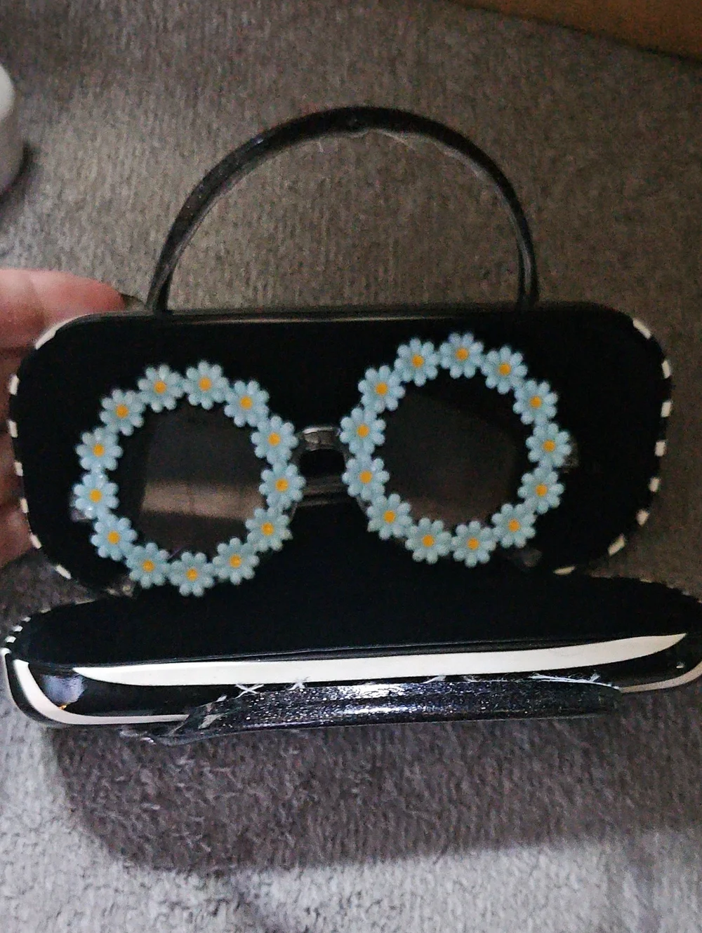 Girls Sunglasses With Case